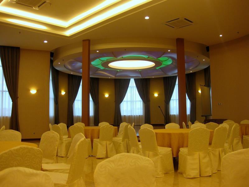Roof Garden Hotel Shah Alam Exterior photo